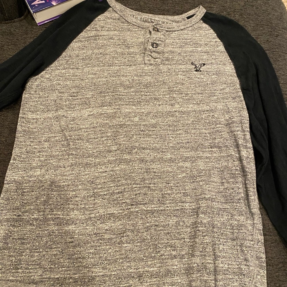 Men’s long sleeve shirt